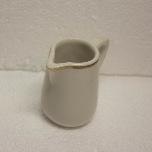 Vintage Mayer China Co. Restaurant Ware Creamer - Picture 2 of 5